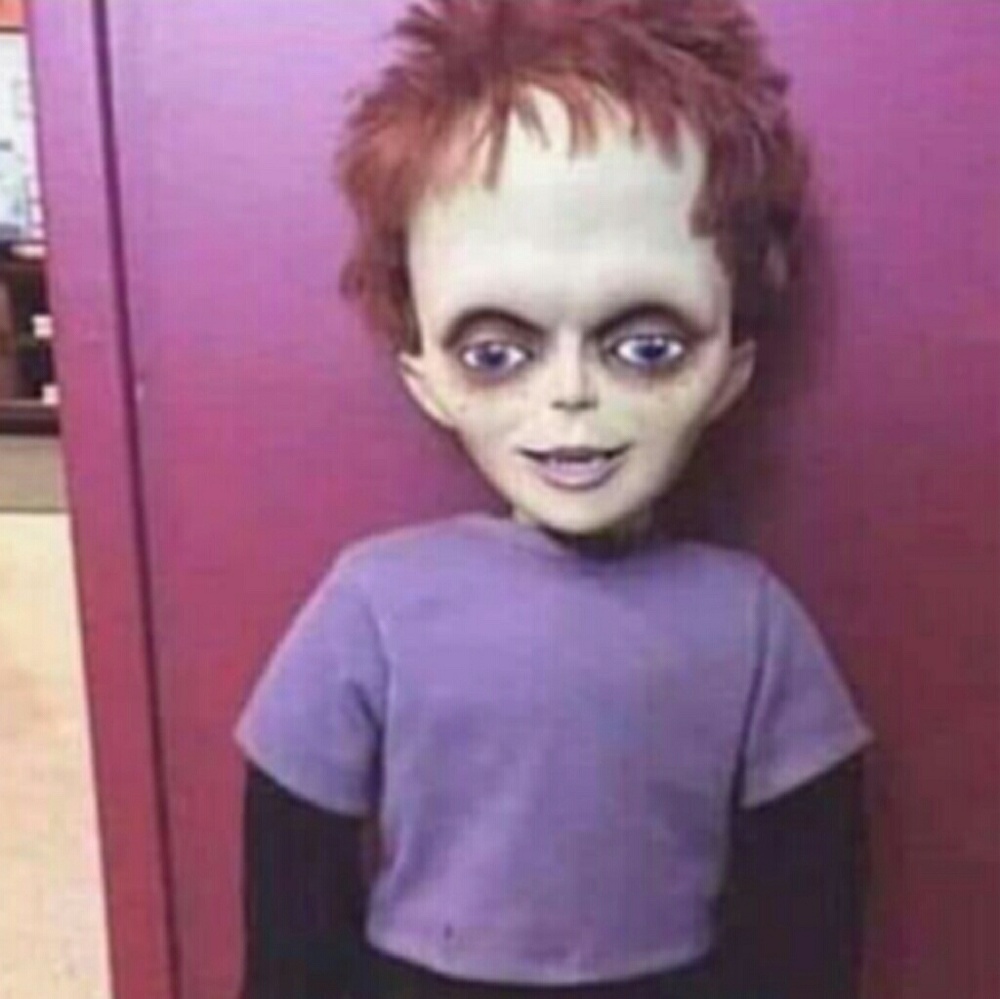 Meet your Posher, Momo